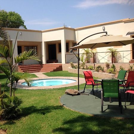 Amigos Bed & Breakfast - No Loadshedding Mbombela Zewnętrze zdjęcie