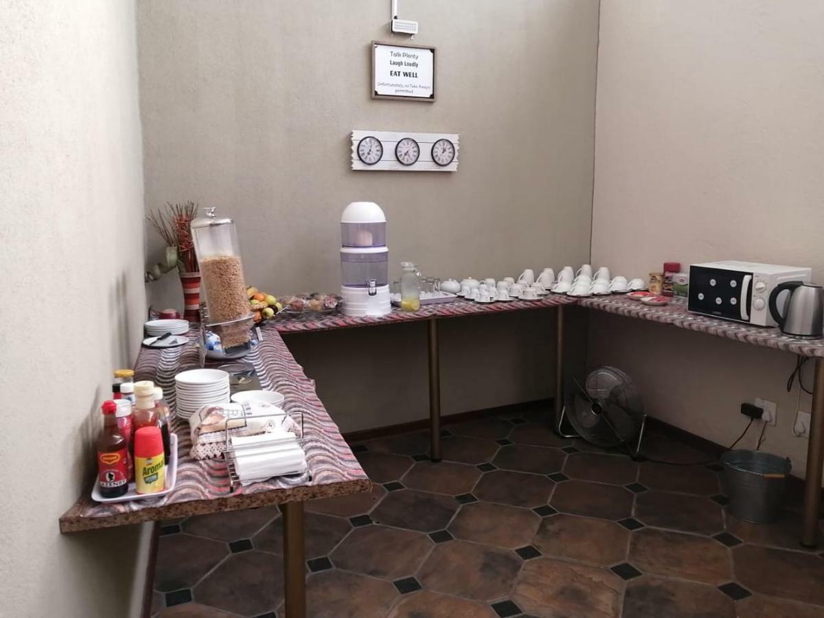 Amigos Bed & Breakfast - No Loadshedding Mbombela Zewnętrze zdjęcie